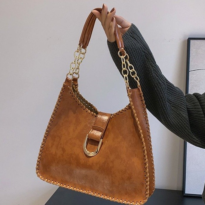 PU Magnetic Closure Stitched One-Shoulder Bag