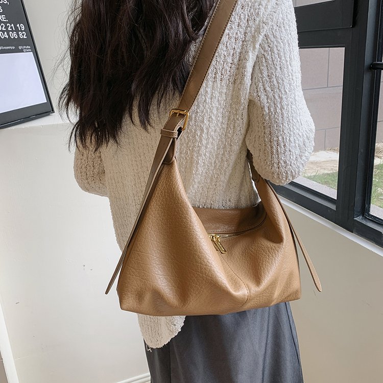 Polyester Zipper Spliced Single-Shoulder Crossbody Underarm Bag