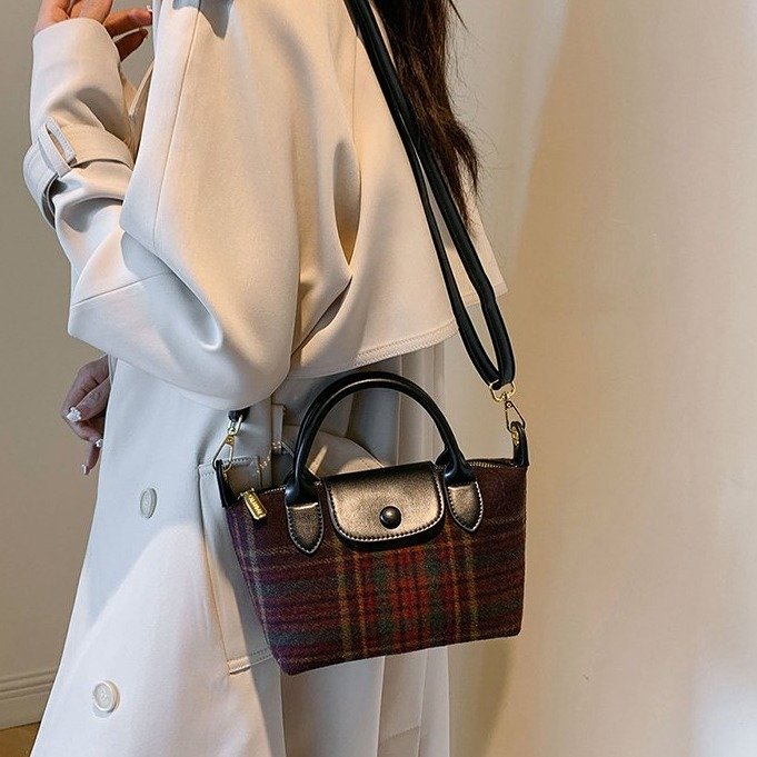 Wool Crossbody Bag with Magnetic Closure and Stitching Detail - Image 4