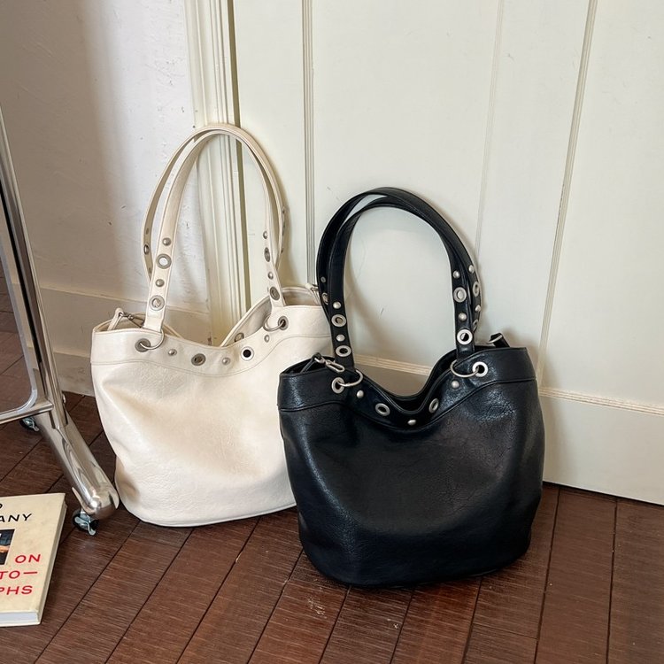 Women's Bucket Bag with Magnetic Closure - One Size - White,Black
