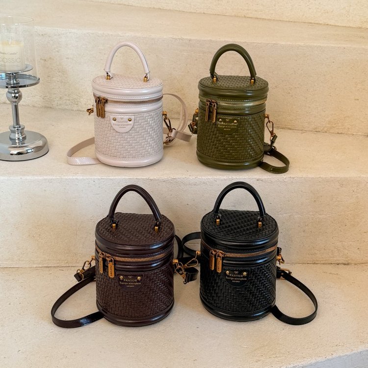 Woven PU Bucket Bag for Fall 2026 - One Size
