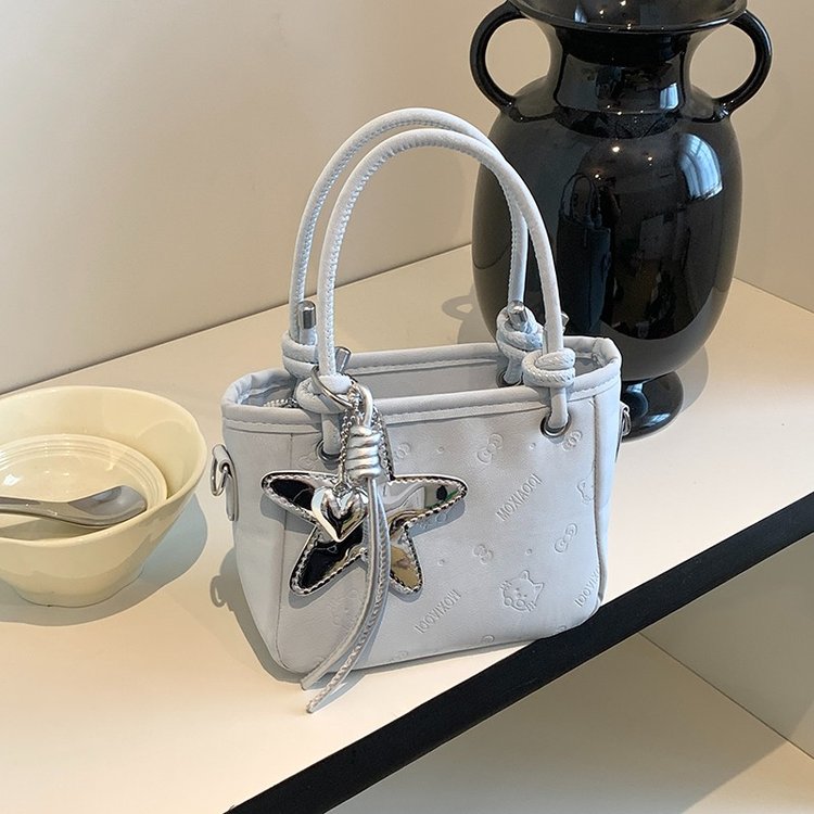 Women's One Shoulder Tote Bag with Zipper Closure - Fall 2026 - Image 3